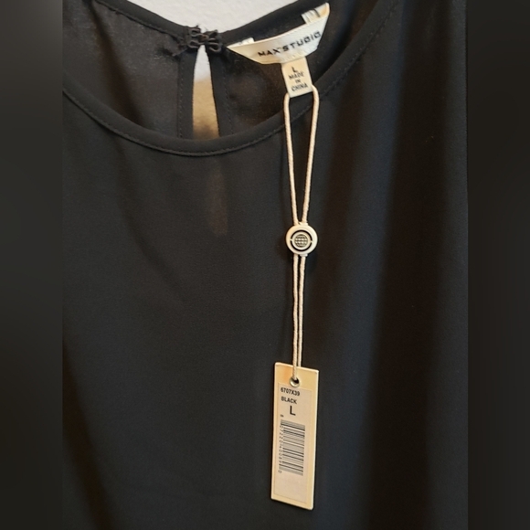 Max Studio NWT Large Black Cold Shoulder 3/4 Sleeve Top - Picture 3 of 6